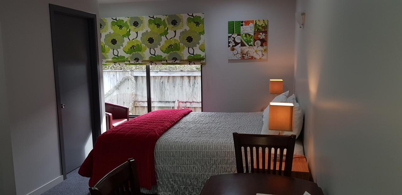 Anchor Down Bed & Breakfast ピクトン エクステリア 写真